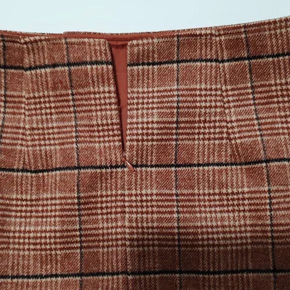 Brown Plaid Woolblend Gianni Bini Faux Wrap Skirt sz Small. - Picture 7 of 7